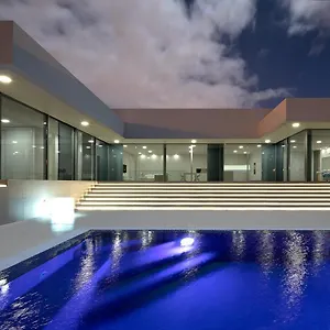 Ferienhaus Camacho - Ultra Luxury, Calheta (Madeira)